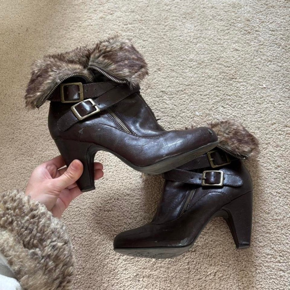 y2k 2000s mob wife brown fur trim heeled boots buckle leather